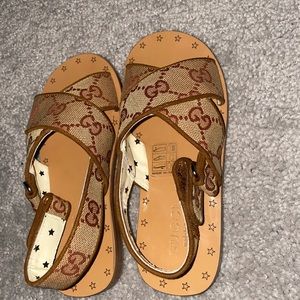 Gucci kids girl  sandals
